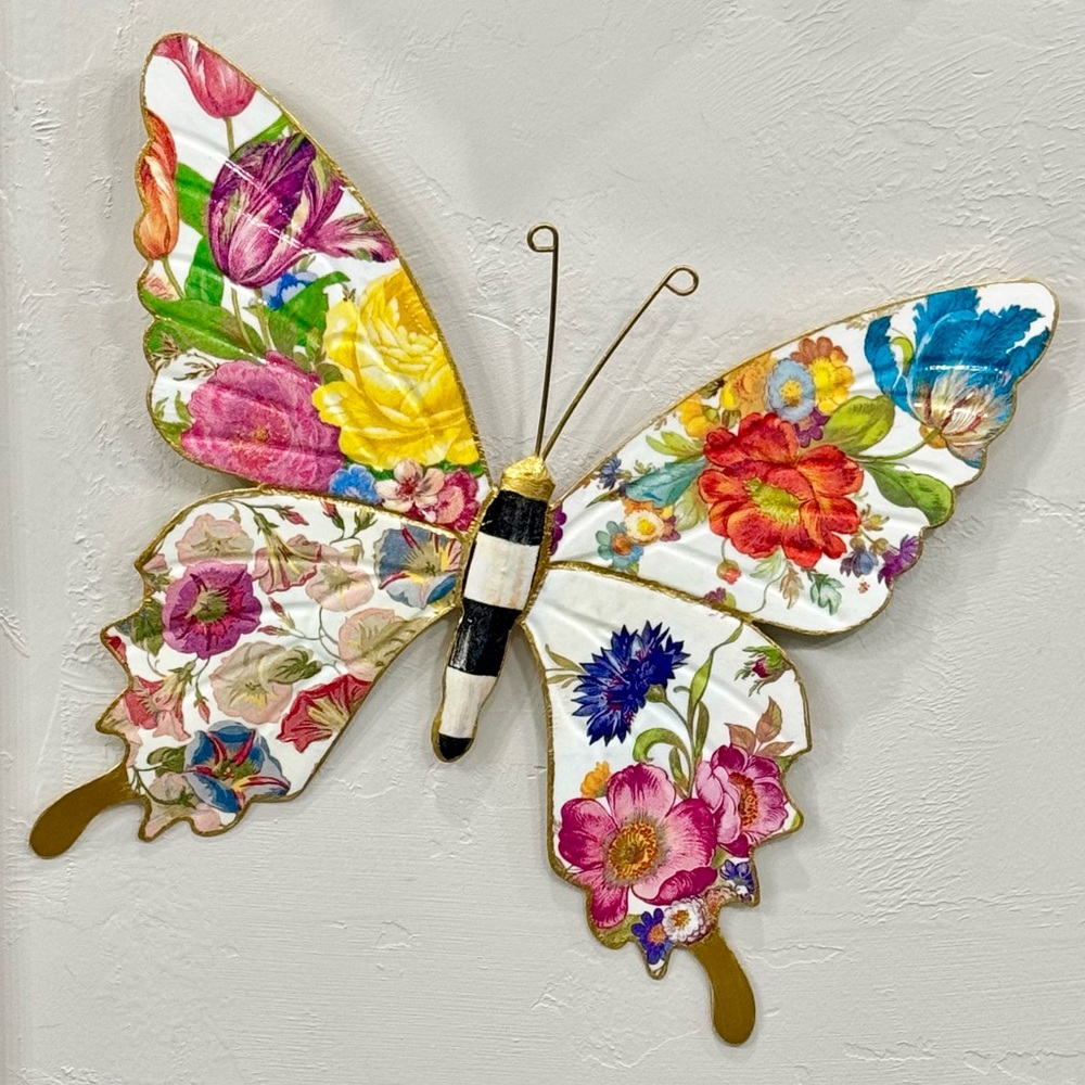Hand Crafted Flower Market Butterfly wall decor - Picture 4 of 8